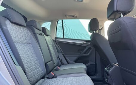 Volkswagen Tiguan II, 2021 год, 2 540 000 рублей, 18 фотография