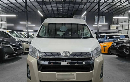 Toyota HiAce H300, 2026 год, 7 980 000 рублей, 1 фотография