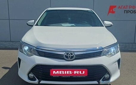 Toyota Camry, 2016 год, 1 700 000 рублей, 2 фотография