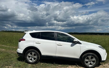 Toyota RAV4, 2017 год, 2 500 000 рублей, 4 фотография