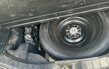 Toyota RAV4, 2017 год, 2 500 000 рублей, 8 фотография