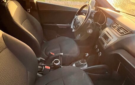 KIA Rio III рестайлинг, 2016 год, 930 000 рублей, 7 фотография