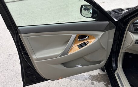 Toyota Camry, 2006 год, 1 050 000 рублей, 22 фотография