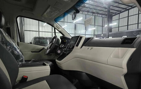 Toyota HiAce H300, 2026 год, 7 980 000 рублей, 9 фотография