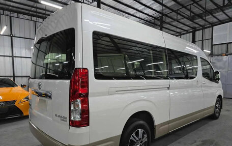 Toyota HiAce H300, 2026 год, 7 980 000 рублей, 3 фотография
