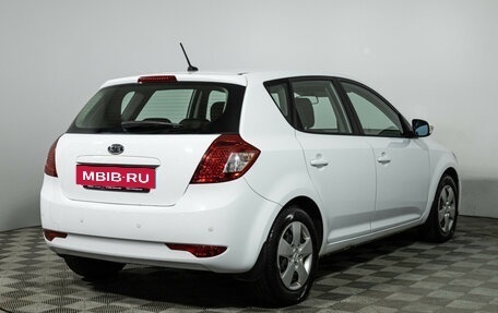 KIA cee'd I рестайлинг, 2011 год, 849 585 рублей, 6 фотография