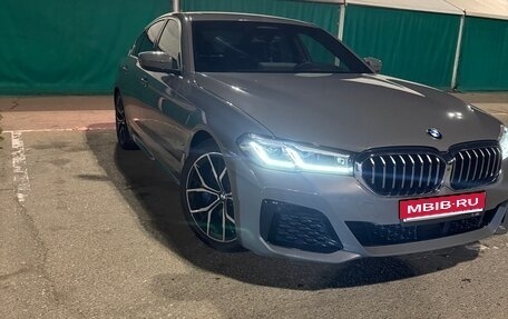 BMW 5 серия, 2021 год, 5 550 000 рублей, 1 фотография