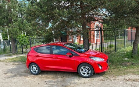 Ford Fiesta, 2019 год, 1 050 000 рублей, 4 фотография