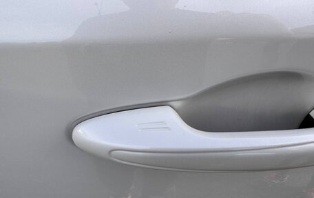 Toyota RAV4, 2016 год, 2 620 000 рублей, 10 фотография