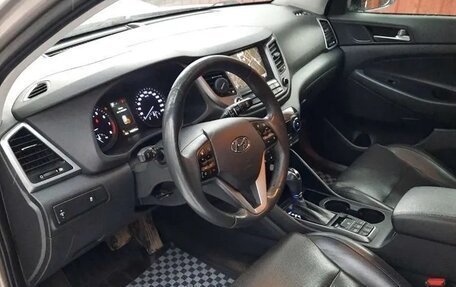 Hyundai Tucson III, 2016 год, 1 880 000 рублей, 4 фотография