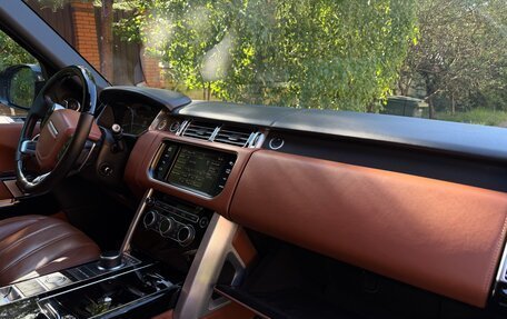 Land Rover Range Rover IV рестайлинг, 2015 год, 4 500 000 рублей, 9 фотография