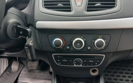 Renault Fluence I, 2011 год, 680 000 рублей, 7 фотография