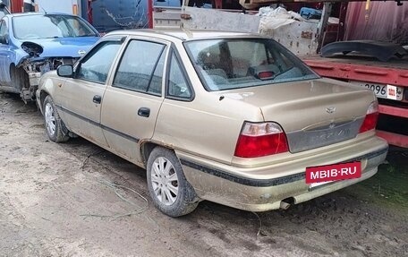 Renault Logan I, 2011 год, 60 000 рублей, 2 фотография