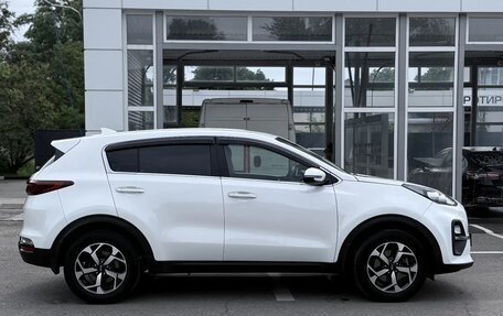 KIA Sportage IV рестайлинг, 2021 год, 2 600 000 рублей, 4 фотография