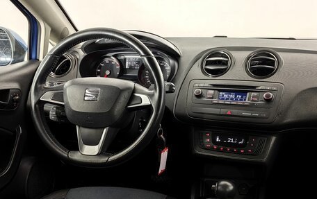 SEAT Ibiza IV рестайлинг 2, 2013 год, 750 000 рублей, 11 фотография