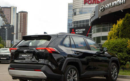 Toyota RAV4, 2025 год, 3 878 000 рублей, 5 фотография