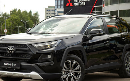 Toyota RAV4, 2025 год, 3 878 000 рублей, 22 фотография