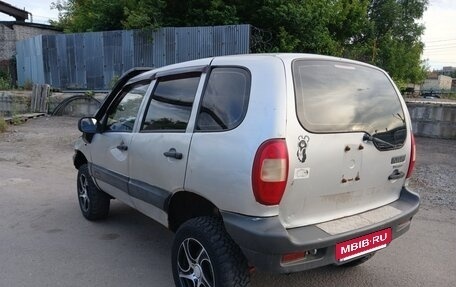 Chevrolet Niva I рестайлинг, 2004 год, 230 000 рублей, 11 фотография