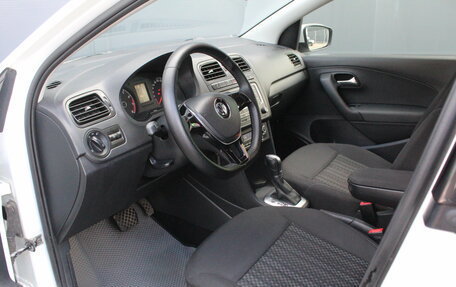 Volkswagen Polo VI (EU Market), 2017 год, 1 120 000 рублей, 6 фотография