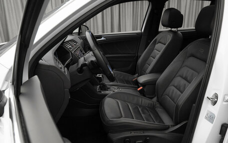 Volkswagen Tiguan II, 2022 год, 3 050 000 рублей, 9 фотография