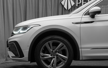 Volkswagen Tiguan II, 2022 год, 3 050 000 рублей, 24 фотография