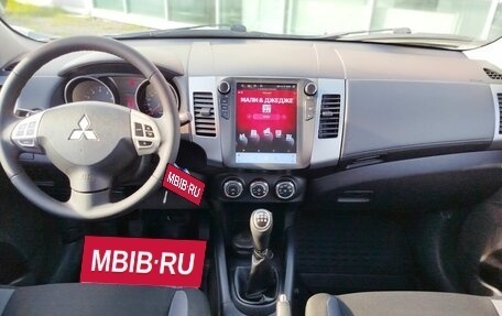 Mitsubishi Outlander III рестайлинг 3, 2012 год, 1 250 000 рублей, 15 фотография