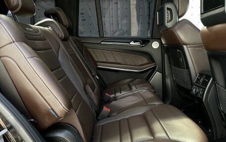 Mercedes-Benz GL-Класс AMG, 2013 год, 2 850 000 рублей, 13 фотография