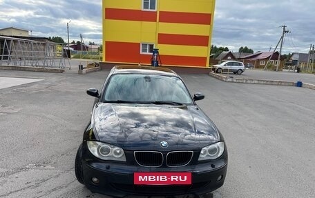 BMW 1 серия, 2007 год, 576 000 рублей, 2 фотография