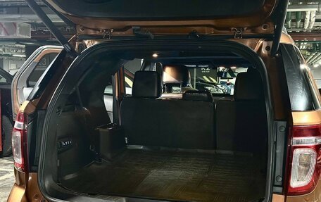 Ford Explorer VI, 2013 год, 1 400 000 рублей, 14 фотография