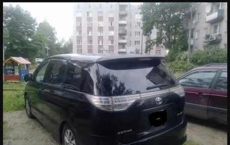Toyota Estima III рестайлинг -2, 2007 год, 950 000 рублей, 3 фотография
