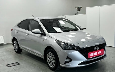 Hyundai Solaris II рестайлинг, 2021 год, 1 750 000 рублей, 5 фотография