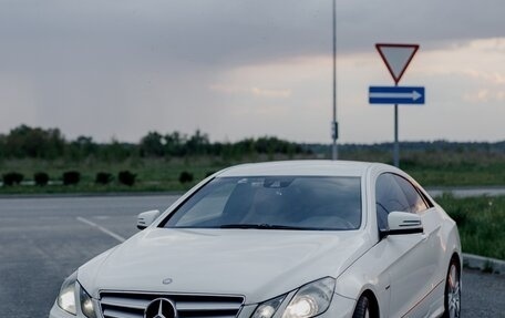 Mercedes-Benz E-Класс, 2012 год, 1 430 000 рублей, 3 фотография