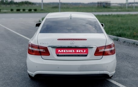 Mercedes-Benz E-Класс, 2012 год, 1 430 000 рублей, 11 фотография