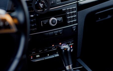 Mercedes-Benz E-Класс, 2012 год, 1 430 000 рублей, 26 фотография