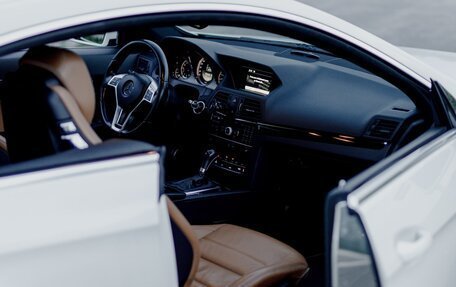 Mercedes-Benz E-Класс, 2012 год, 1 430 000 рублей, 36 фотография