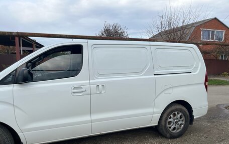 Hyundai Grand Starex Grand Starex I рестайлинг 2, 2008 год, 850 000 рублей, 7 фотография