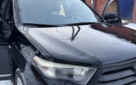Toyota Highlander III, 2012 год, 2 100 000 рублей, 7 фотография