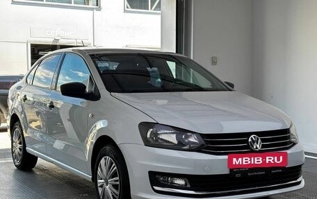 Volkswagen Polo VI (EU Market), 2019 год, 955 000 рублей, 3 фотография