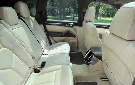 Porsche Cayenne III, 2011 год, 25 фотография