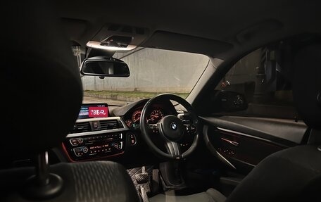 BMW 3 серия, 2017 год, 1 700 000 рублей, 11 фотография