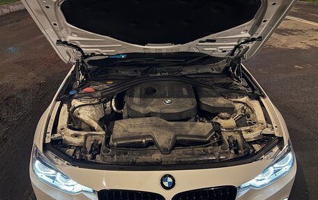 BMW 3 серия, 2017 год, 1 700 000 рублей, 22 фотография