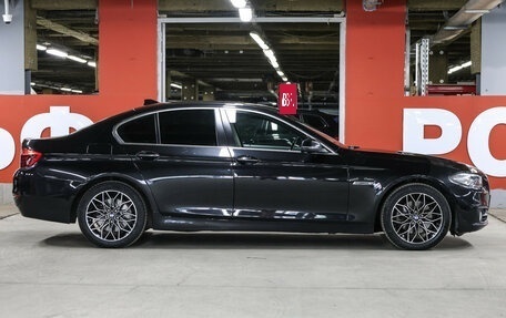 BMW 5 серия, 2014 год, 2 000 000 рублей, 5 фотография