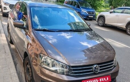 Volkswagen Polo VI (EU Market), 2015 год, 950 000 рублей, 3 фотография