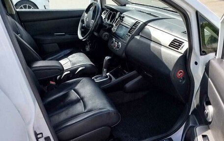 Nissan Tiida, 2011 год, 700 000 рублей, 5 фотография