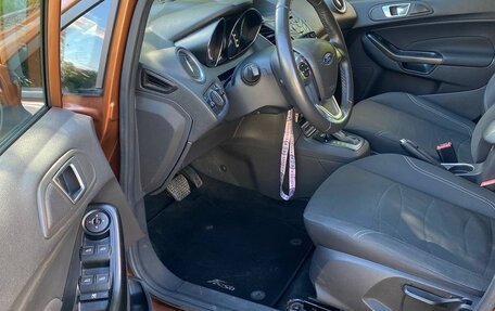 Ford Fiesta, 2015 год, 765 000 рублей, 5 фотография