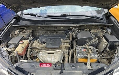 Toyota RAV4, 2015 год, 2 700 000 рублей, 24 фотография