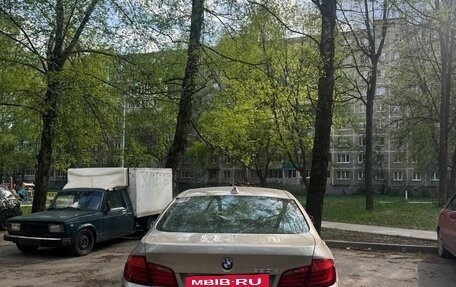 BMW 5 серия, 2011 год, 1 950 000 рублей, 6 фотография