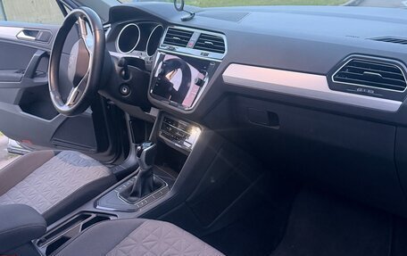 Volkswagen Tiguan II, 2021 год, 2 250 000 рублей, 9 фотография