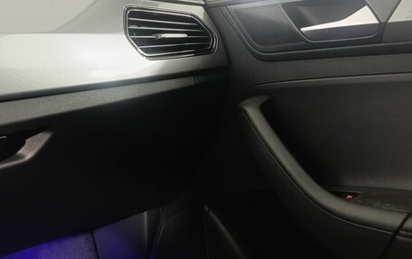 Volkswagen Polo VI (EU Market), 2020 год, 1 390 000 рублей, 12 фотография