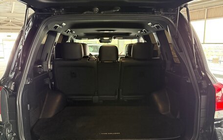 Toyota Land Cruiser 200, 2017 год, 6 300 000 рублей, 6 фотография